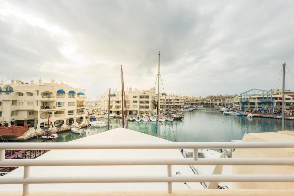 Apartamento En Puerto Marina B32 Benalmadena Luaran gambar